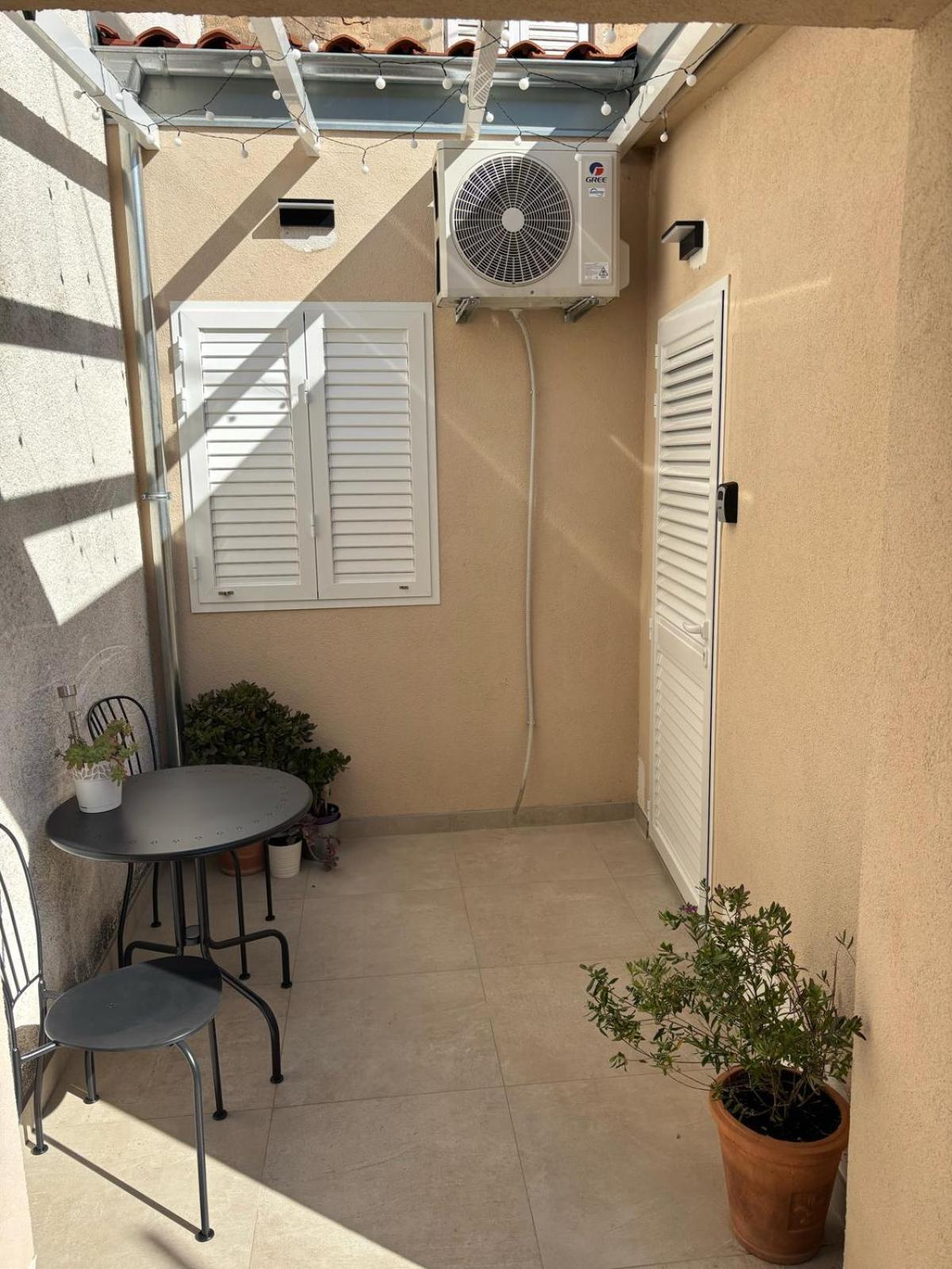 Apartment Ana 维斯 外观 照片